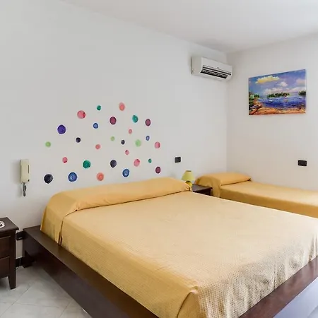 B&B Villa Delle Rose Nocleg ze śniadaniem *