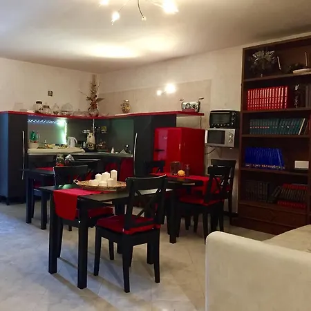 Nocleg ze śniadaniem B&B Villa Delle Rose *